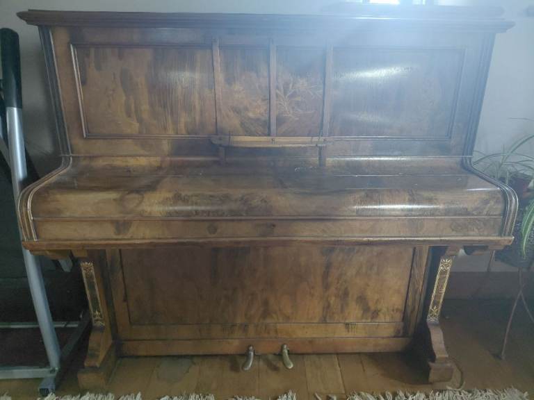 Upright Piano Barnett Samuel and Sons