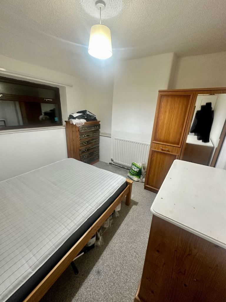 Double room for rent in a shared house 