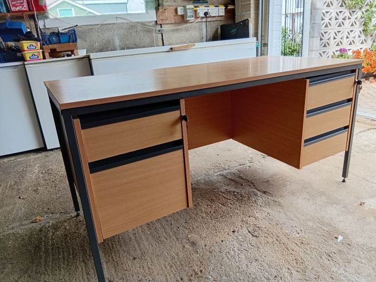 Office Desk