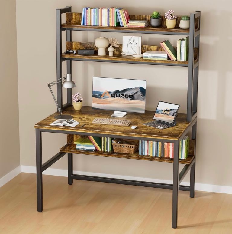 Beautiful desk, studio, sturdy & practical