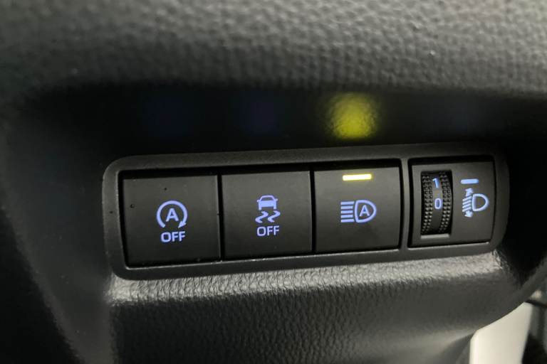 2024 Toyota Aygo X 1.0 VVT-i Edge 5dr Auto Hatchback PETROL Automatic