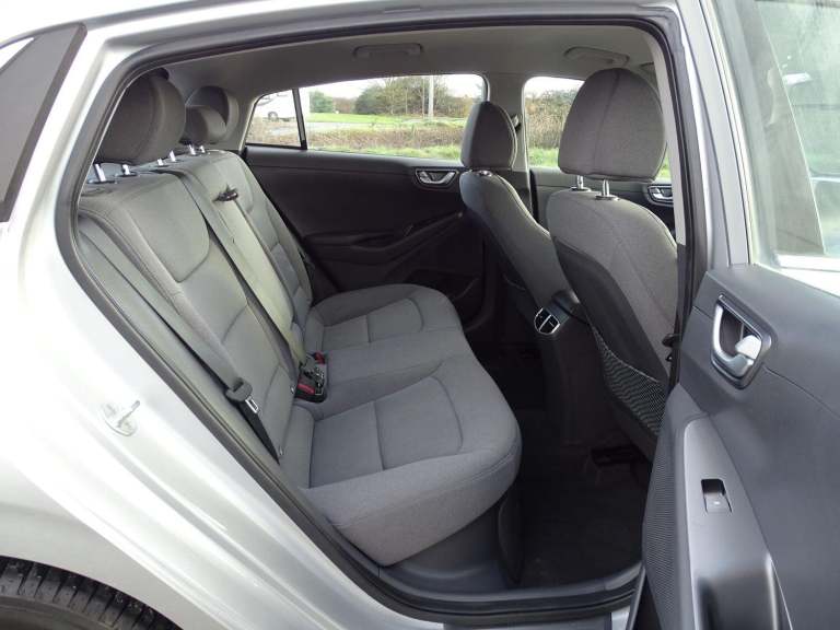 2022 Hyundai IONIQ 1.6 h-GDi Premium DCT Euro 6 (s/s) 5dr HATCHBACK Petrol/Electric Hybrid Automatic