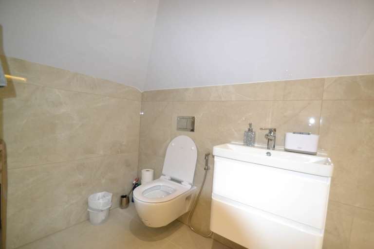 1 bedroom in Uxbridge