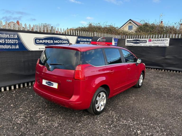 2011 Peugeot 5008 1.6 HDI FAP 112 Family Estate Diesel Manual