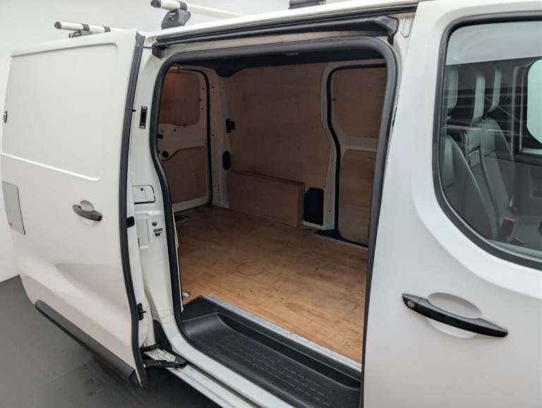 2018 Citroen Dispatch 1.6 BlueHDi 1000 Enterprise M Panel Van 6dr Diesel Manual FWD 2 Euro 6 (s/s...