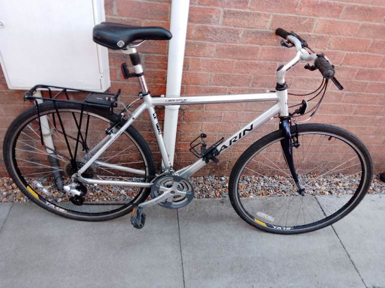 Gents Marin Larkspur 7005 Aluminium Frame Hybrid Commuter Touring Road Bike Bicycle