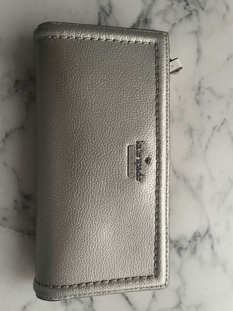 Kate Spade Silver Purse brand new 