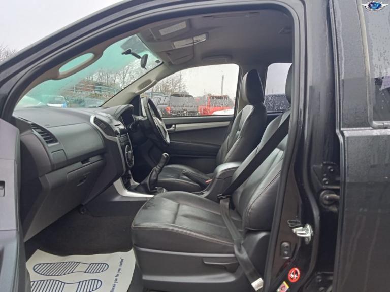 ISUZU D-MAX 2.5 TD Utah Black Manual Diesel 2015