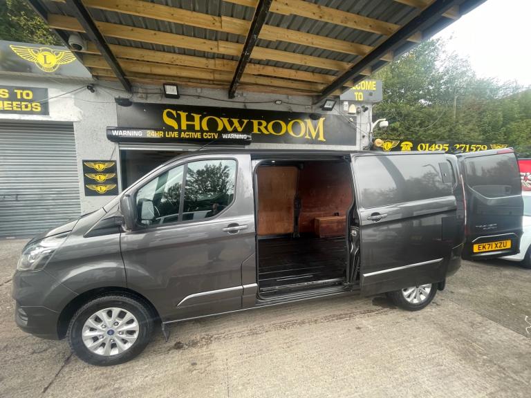 2021 Ford Transit Custom 2.0 EcoBlue 130ps LIMITED LWB  PANEL VAN Diesel Manual