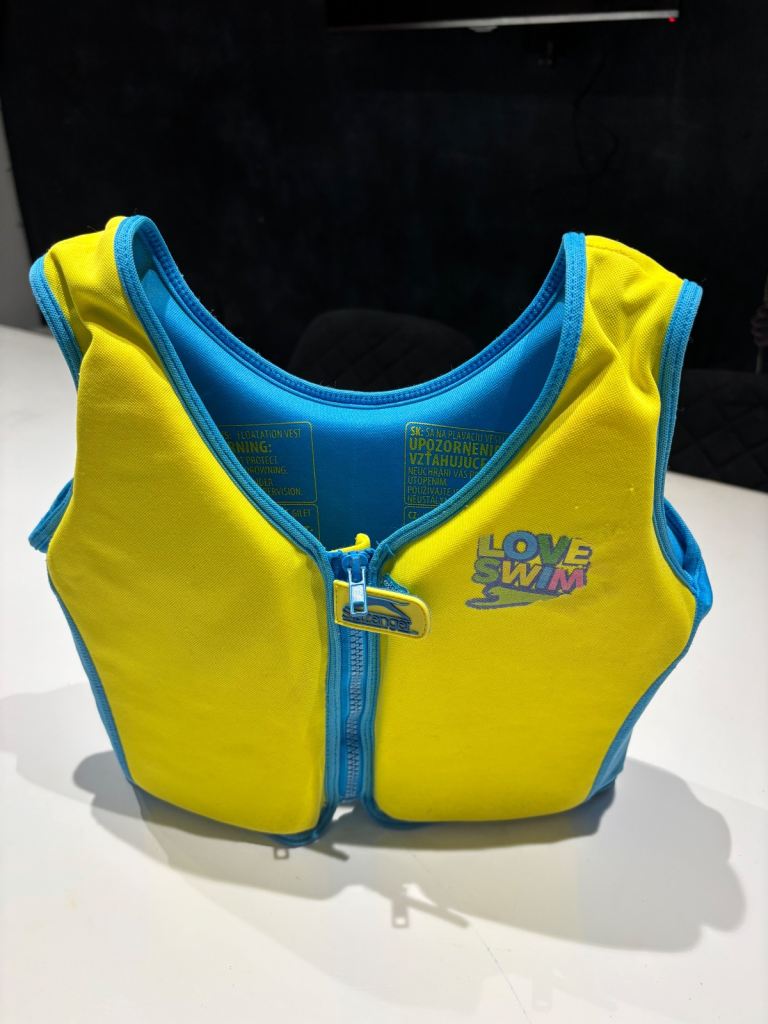 Slazenger Swim Vest Age 4-5
