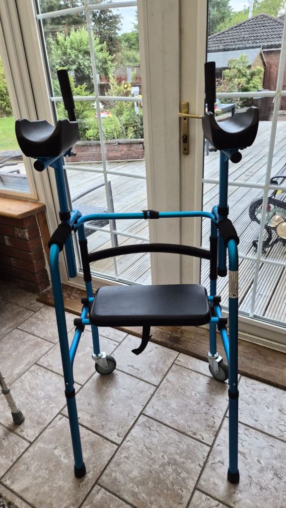 Mobility walker