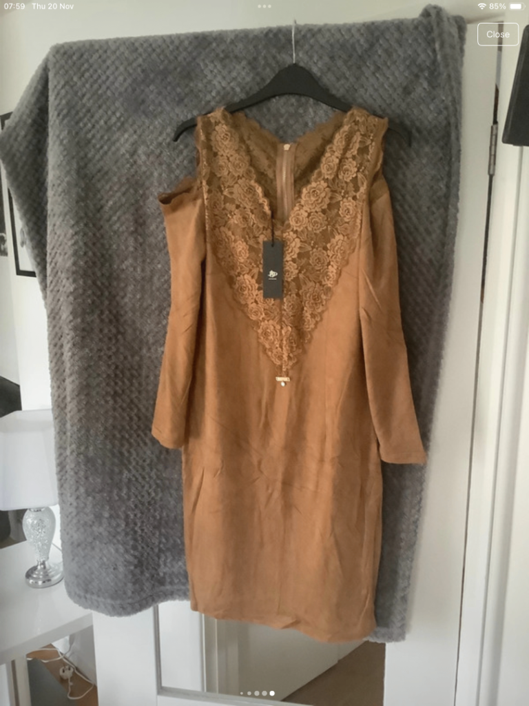 Women’s Cocktail Dress size M/L New with tags 