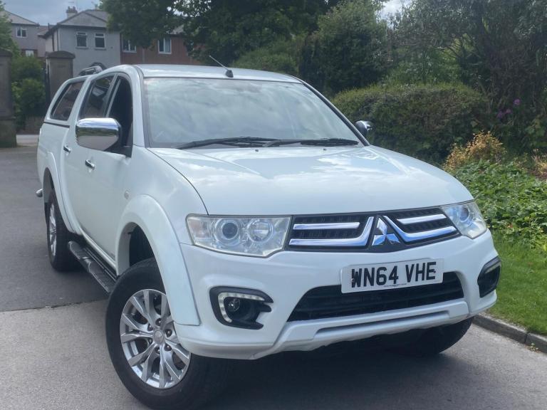 2014 Mitsubishi L200 2.5 DI-D Barbarian 4WD Euro 5 4dr (LB) PICK UP Diesel Manual