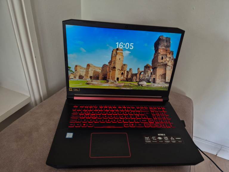 Gaming Laptop - 17" ACER NITRO 5 AN517-51