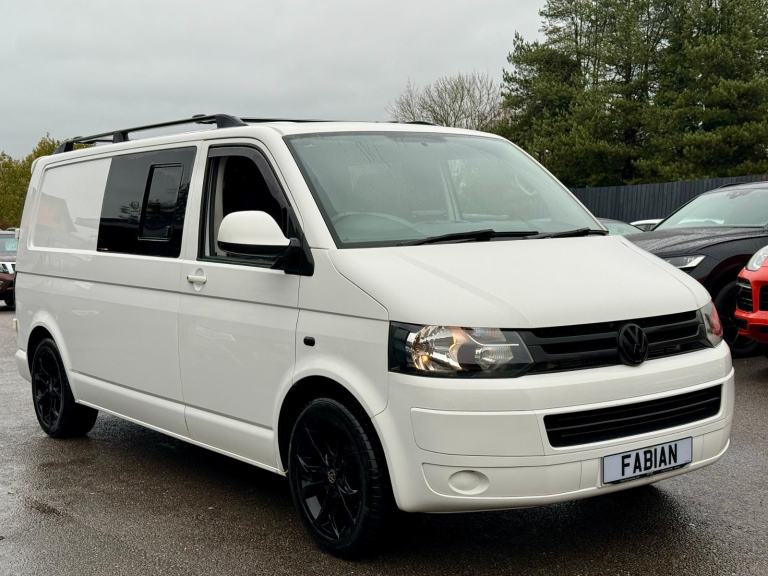 2014 VW Transporter Trendline Crew Van 5 Seat LWB *Day Van - Victron Solar -Bed*