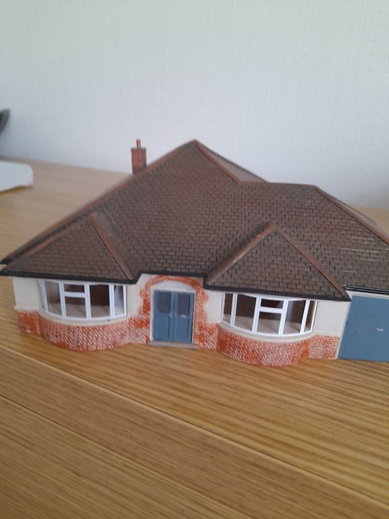 Bungalow Hornby Model House OO Guage