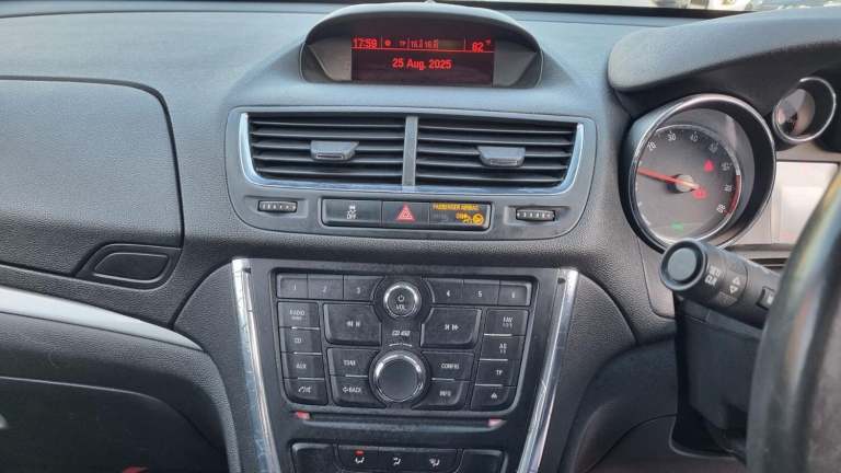 VAUXHALL MOKKA 1.6 Exclusiv 2014