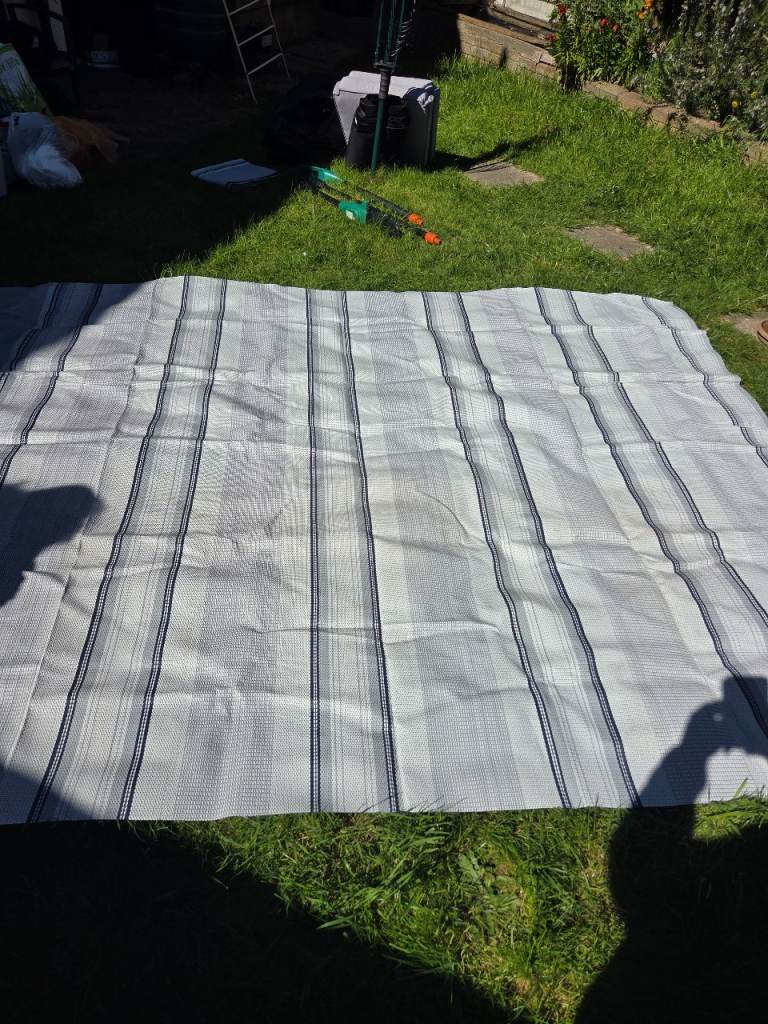 Isabella ground sheet 