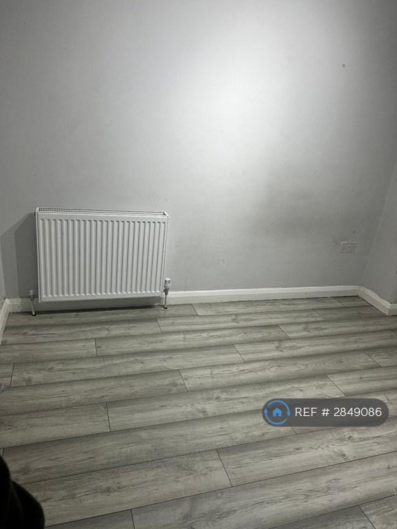 2 bedroom house in Menai Street, Wirral, CH41 (2 bed) (#2849086)