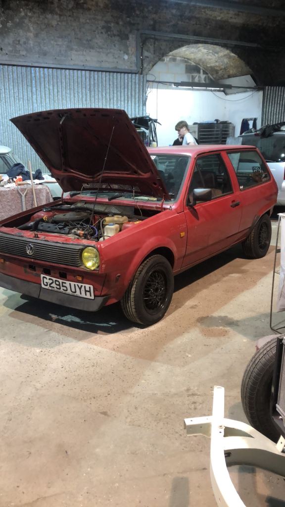 Volkswagen, POLO, Hatchback, 1990, Manual, 1043 (cc), 3 doors