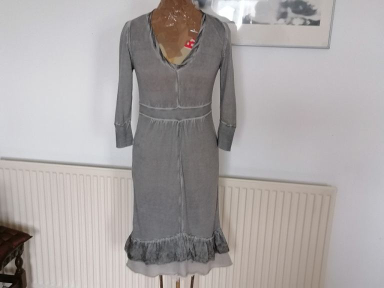 MINT VELVET Silk Trim Contrast Texture Dress. Nr Mint Cond. . Size : UK 10 