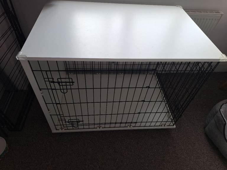 Stylish Medium White and Black Pet Crate with Wooden Top