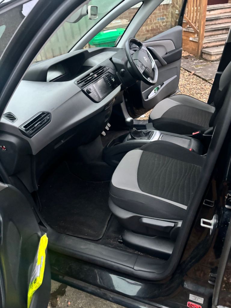 Citroen, C4 PICASSO, MPV, 2015, Manual, 1560 (cc), 5 doors