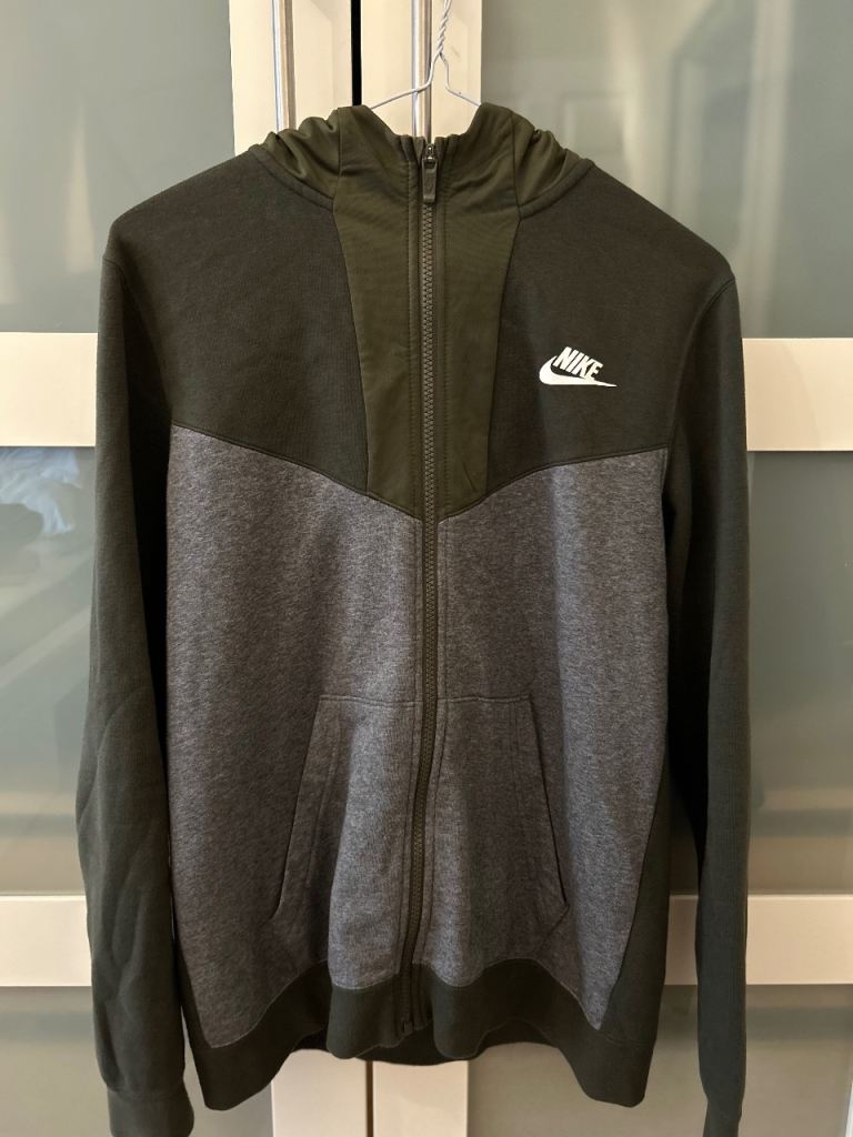 NIKE OLIVE GREEN MENS FLEECE SIZE 15-16YRS