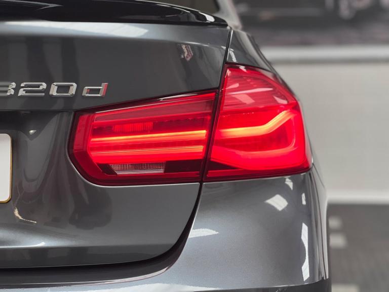 2017 BMW 3 Series 320d M Sport 4dr Step Auto SALOON DIESEL Automatic