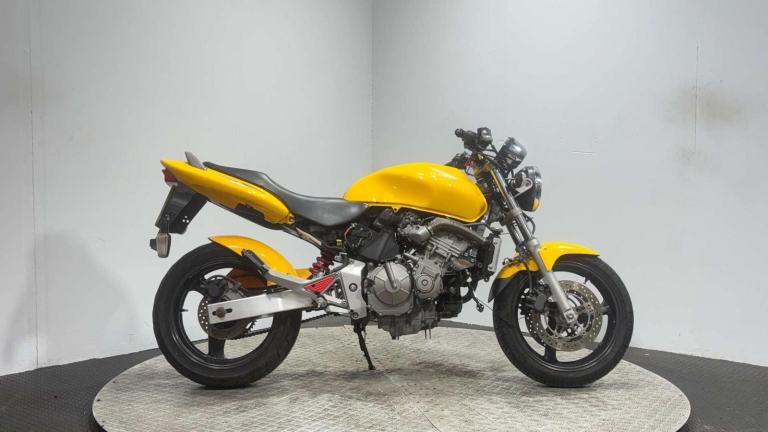 Honda CB 2001 1 OWNER 24K RUNNING PROJECT BIKE SPARES OR REPAIR 600CC