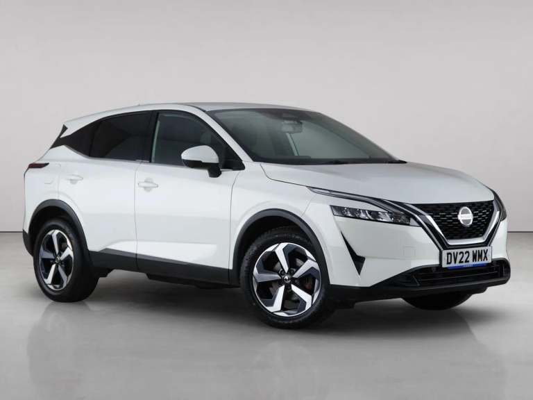 2022 Nissan Qashqai 1.3 DIG-T MHEV N-Connecta Euro 6 (s/s) 5dr SUV Hybrid Manual