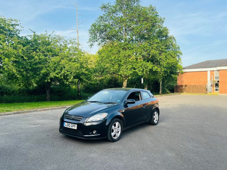 Kia, PRO CEED, Hatchback, 2010, Manual, 1582 (cc), 3 doors
