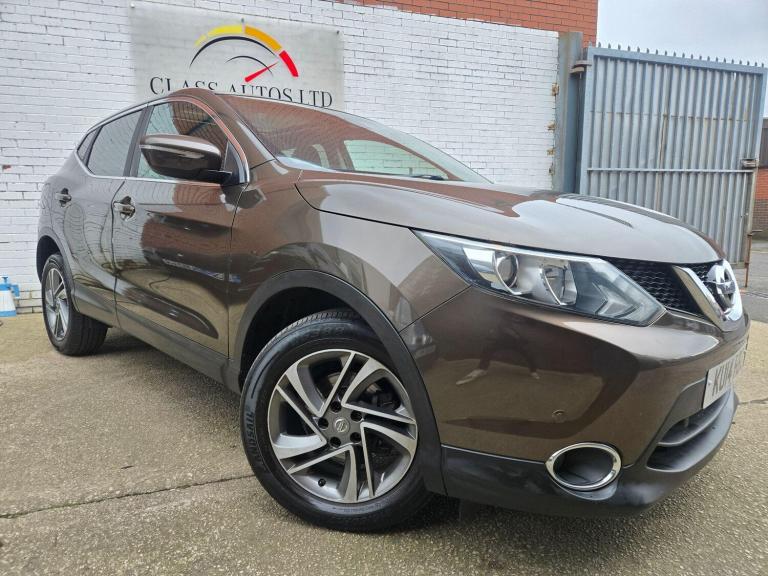 2014 Nissan Qashqai 1.6 dCi Acenta Premium 5dr Xtronic HATCHBACK DIESEL Automatic