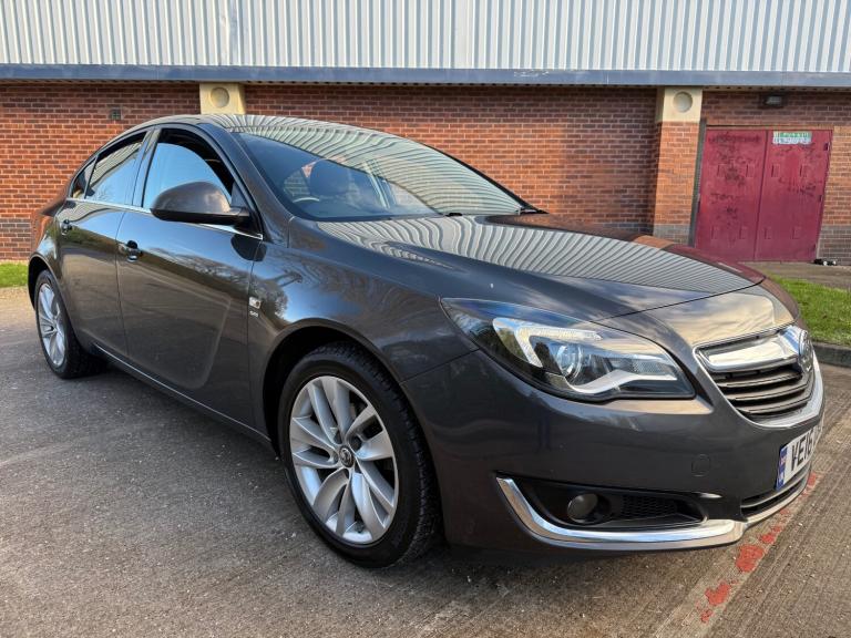 2016 Vauxhall Insignia 1.8i VVT SRi Nav 5dr HATCHBACK Petrol Manual