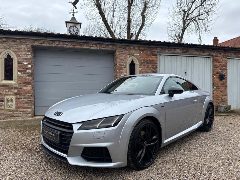 AUDI TT 2.0 TFSI Black Edition 2017