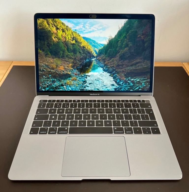 macbook air 2018