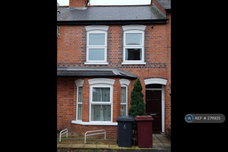 3 bedroom house in Wilson Road, Reading, RG30 (3 bed) (#2711935)