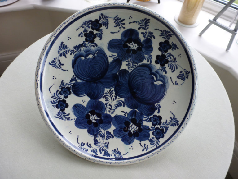 Large Delft Blauw Blue Hand Painted Wall Hanging Plate Made in Holland 11 inch