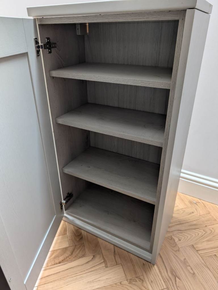 Kitchen cupboard. White, corner. 