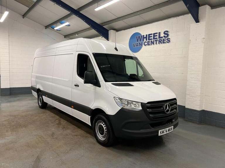 2024 Mercedes-Benz Sprinter 3.5t H2 Pro Van PANEL VAN DIESEL Manual