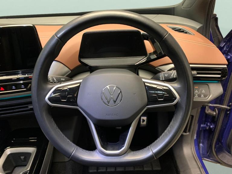 2022 Volkswagen ID.4 Pro Performance 77kWh Family SUV 5dr Electric Auto (204 ps) - HEATED STEERI ...