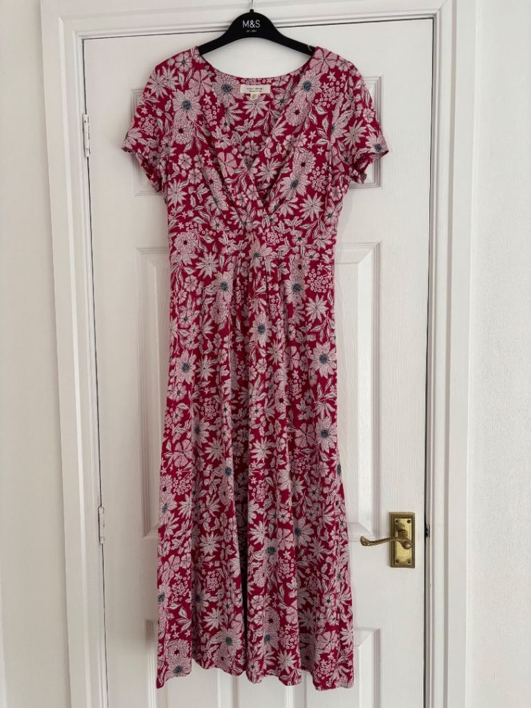 SEASALT Pretty Pink Floral Midi Dress – Short Sleeve, As Good As New