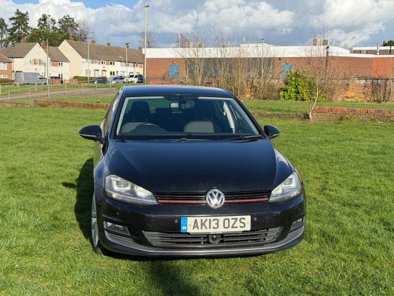 Volkswagen GOLF GT 6 Speed MK7 Full Service History 11 Months MOT & £20 Road TAX & BHP 150