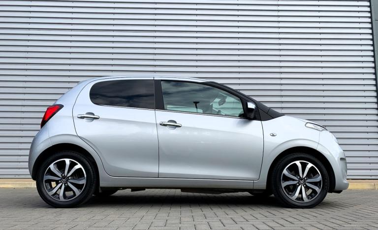 2020 Citroen C1 1.0 VTi 72 FLAIR 5 DOOR AMAZING SPEC GREAT STARTER CAR CHEAP INSURANCE !!! HATCHB...