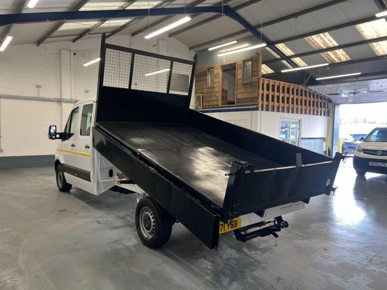 2021 Mercedes-Benz Sprinter 3.5t Progressive Crew Cab Tipper CHASSIS CAB DIESEL Manual