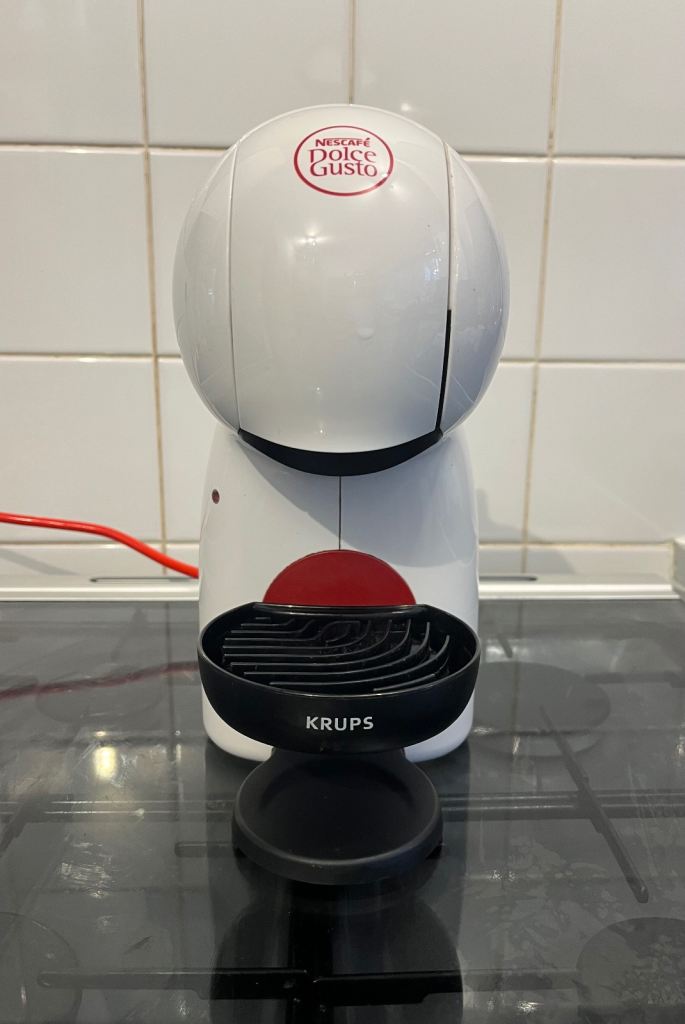 Nescafé Dolce Gusto Krups Coffee Machine – White – Pods Included