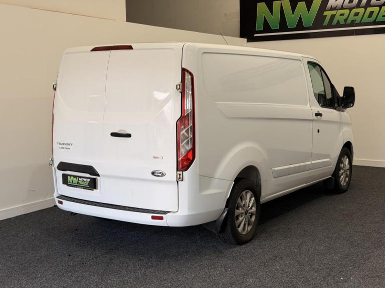 2018 Ford Transit Custom 2.0 TDCi 105ps Low Roof Van PANEL VAN DIESEL Manual