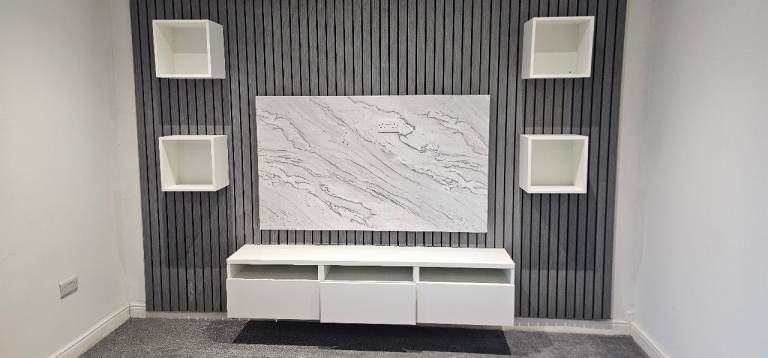 1 BEDROOM APARTMEMT IN HIPPERHOLME