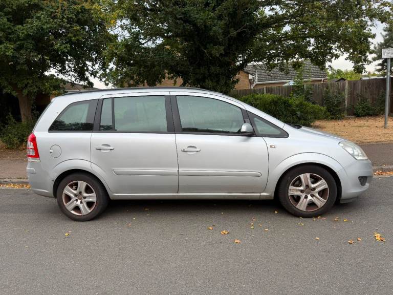 Vauxhall zafira 2L turbo 