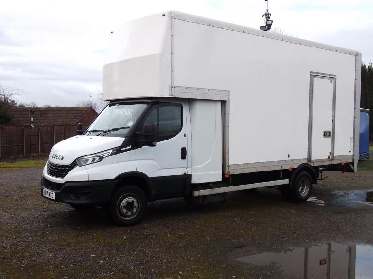 Iveco Daily 70-C180 Luton Sleeper Cab Box Van Air Suspension 
